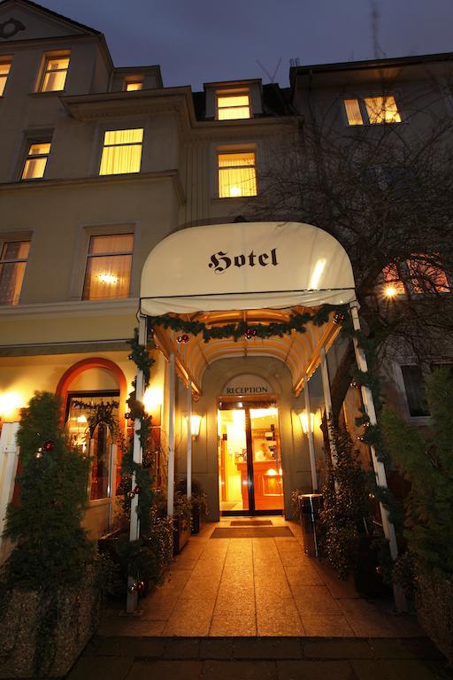 Warsteinerhof By Centro Comfort Кёльн Экстерьер фото