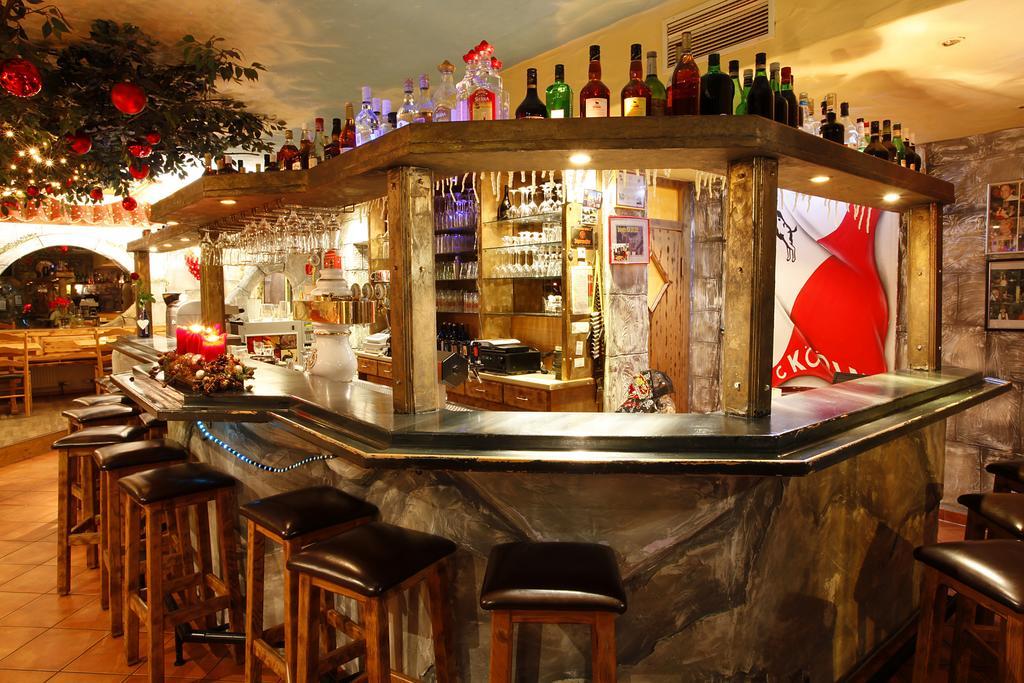 Warsteinerhof By Centro Comfort Кёльн Экстерьер фото