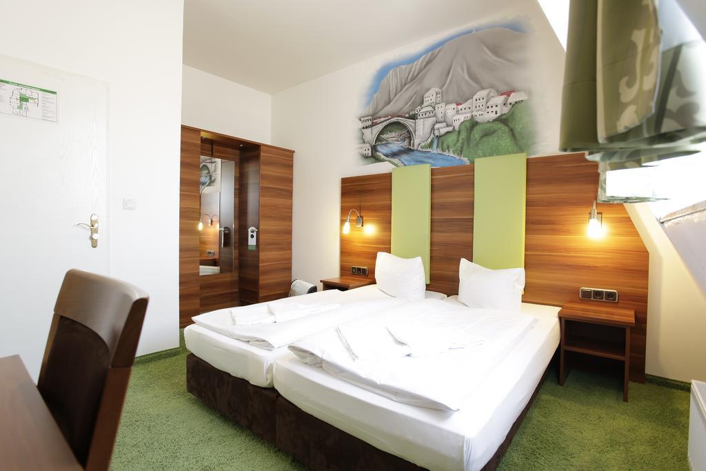 Warsteinerhof By Centro Comfort Кёльн Экстерьер фото